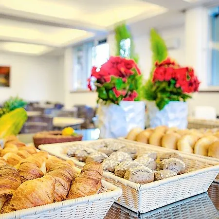 Hotel Baleira Porto Santo