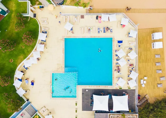 Hotel Baleira Porto Santo