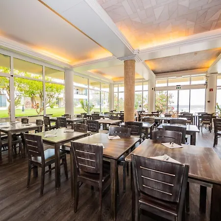 Hotel Baleira Porto Santo