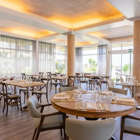 Baleira Otel 4*