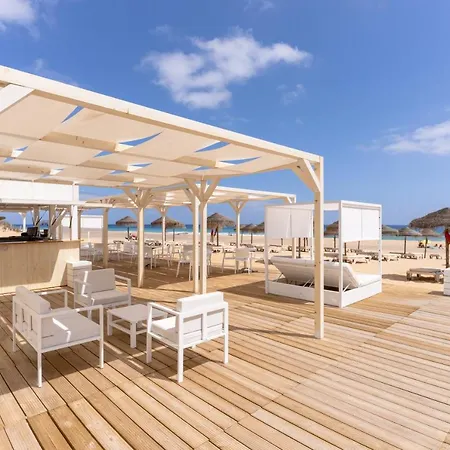Hotel Baleira Porto Santo